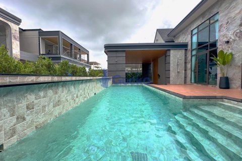 House in Pattaya, Thailand 3 bedrooms № 196158 - photo 3