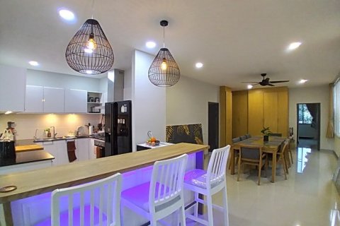 Eigentumswohnung auf Jomtien Beach, Pattaya, Thailand, 3 Schlafzimmer  № 222915 - Foto 2