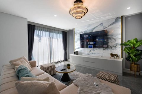 Вилла в Паттайе, Таиланд с 5 спальнями  № 115167 - фото 5