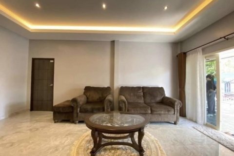 House in Pattaya, Thailand 3 bedrooms № 115169 - photo 3