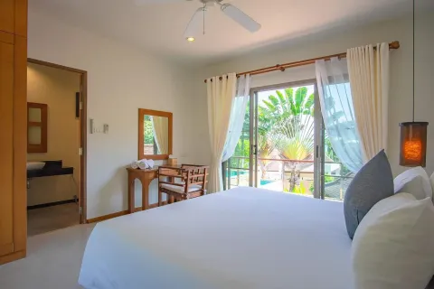 Villa in Phuket, Thailand 3 bedrooms № 167744 - photo 20