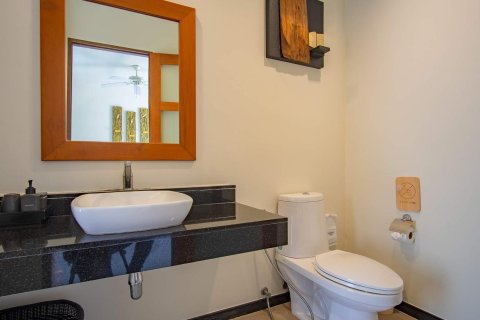 Villa in Phuket, Thailand 3 bedrooms № 167744 - photo 24