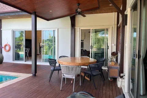 Villa in Phuket, Thailand 3 bedrooms № 167744 - photo 4