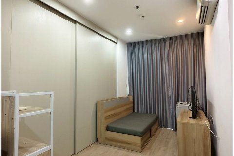 Студия в кондо в Банг Раке, Бангкок, Таиланд № 167742 - фото 11