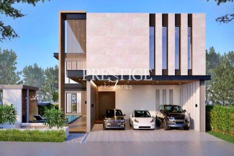 House in Pattaya, Thailand 4 bedrooms № 198315