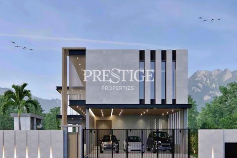 House in Pattaya, Thailand 4 bedrooms № 198315 - photo 23