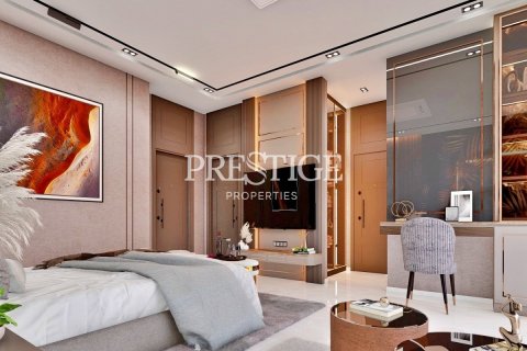 House in Pattaya, Thailand 5 bedrooms № 198316 - photo 15