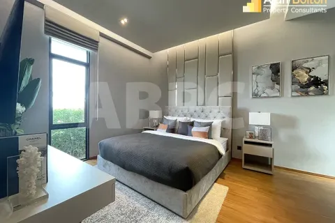 Casa de 4 dormitorios en Pattaya, Tailandia № 212103 - foto 8