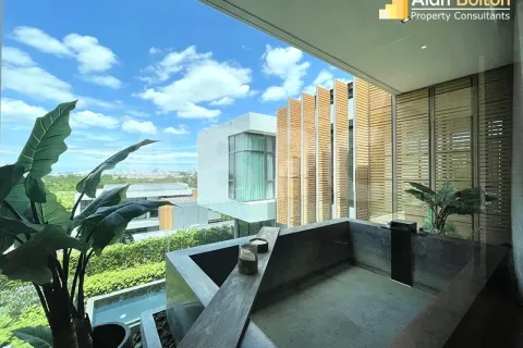 Casa de 4 dormitorios en Pattaya, Tailandia № 212103 - foto 6