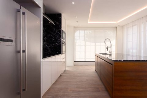 Condo à Bangkok, Thaïlande, 4 chambres  № 180491 - photo 5