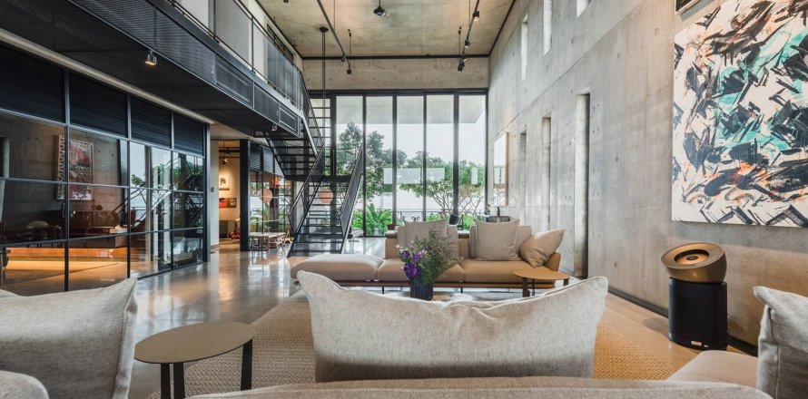 Penthouse in Bangkok, Thailand 4 bedrooms № 180486