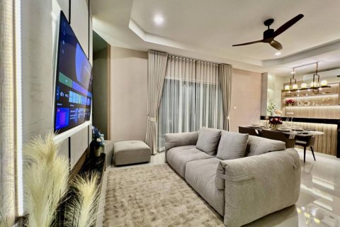 Дом в Паттайе, Таиланд с 3 спальнями  № 153803 - фото 2