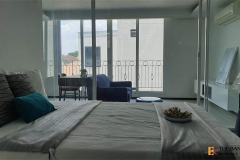 Condo in Bangkok, Thailand, 1 bedroom № 208602 - photo 4