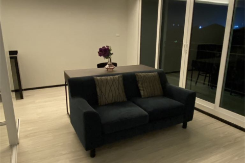 Condo in Bangkok, Thailand, 1 bedroom № 208602 - photo 3