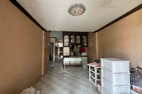 House in Phuket, Thailand 3 bedrooms № 145142 - photo 16