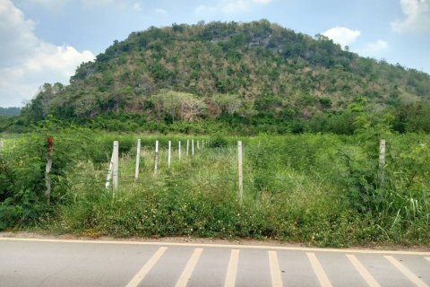 Terrain à Pak Chong, Thaïlande 2.5 m2 № 161779 - photo 3