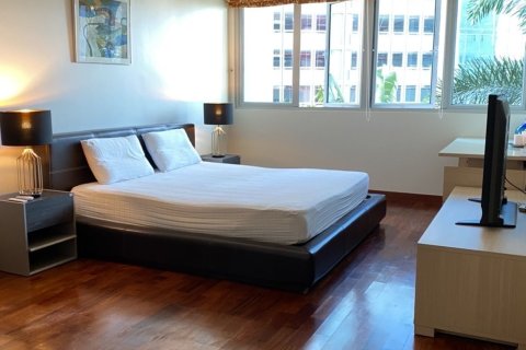 Кондоминиум с 2 спальнями в Ян Наве, Бангкок, Таиланд № 161776 - фото 4