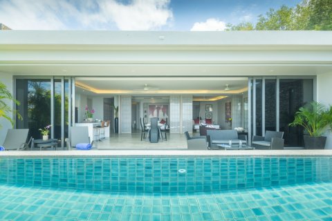 Penthouse in Phuket, Thailand 2 bedrooms № 161773 - photo 15