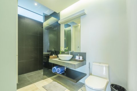 Penthouse in Phuket, Thailand 2 bedrooms № 161773 - photo 18