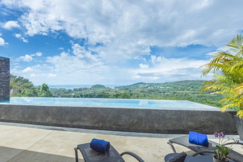 Penthouse in Phuket, Thailand 2 bedrooms № 161773 - photo 22