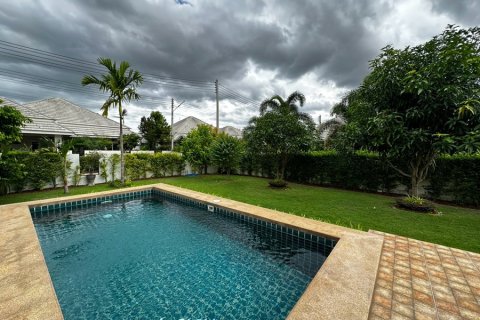 Villa in Hua Hin, Thailand 3 Schlafzimmer № 220508 - Foto 4