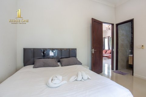 Villa in Hua Hin, Thailand 4 Schlafzimmer № 220510 - Foto 19