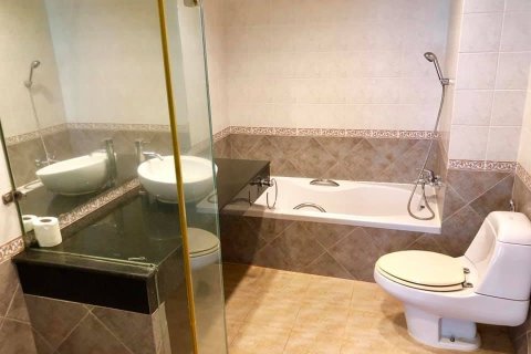 Haus in Watthana, Bangkok, Thailand 4 Schlafzimmer № 220512 - Foto 2