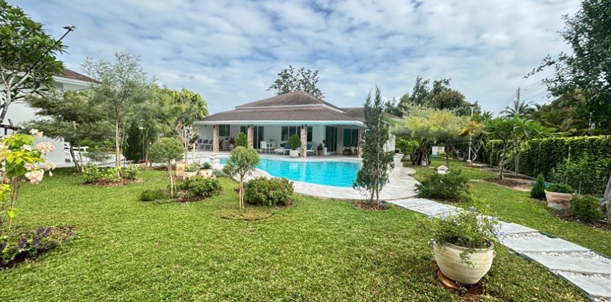 Villa in Hua Hin, Thailand 3 Schlafzimmer № 220511