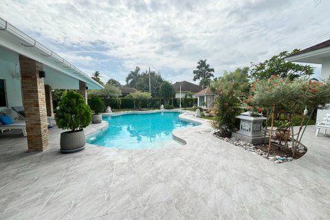 Villa in Hua Hin, Thailand 3 Schlafzimmer № 220511 - Foto 4