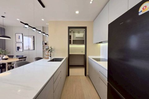 Condo à Bangkok, Thaïlande, 2 chambres  № 162432 - photo 4