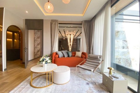 Villa in Bang Lamung, Thailand 5 bedrooms № 162431 - photo 3