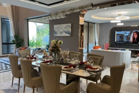 Villa in Bang Lamung, Thailand 5 bedrooms № 162431 - photo 5