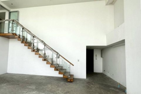 Duplex in Bang Kapi, Bangkok, Thailand 2 bedrooms № 162426 - photo 6