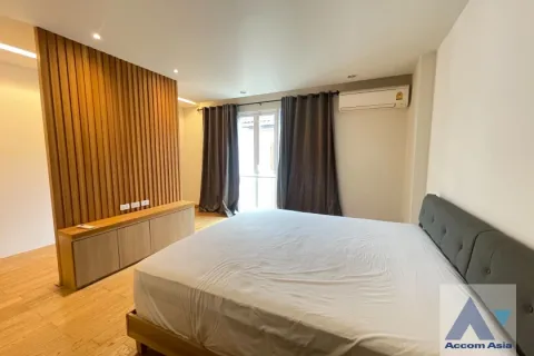 Reihenhaus in Khlong Toei, Bangkok, Thailand 4 Schlafzimmer № 215797 - Foto 12