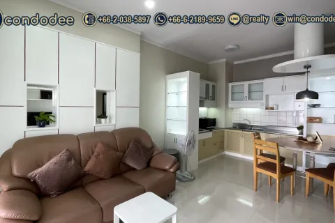 Condo à Watthana, Bangkok, Thaïlande, 2 chambres  № 201058