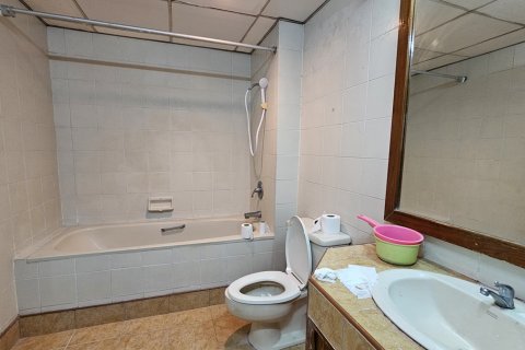 Condo à Watthana, Bangkok, Thaïlande, 3 chambres № 201063 - photo 3