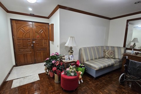 Condo à Watthana, Bangkok, Thaïlande, 3 chambres № 201063 - photo 6