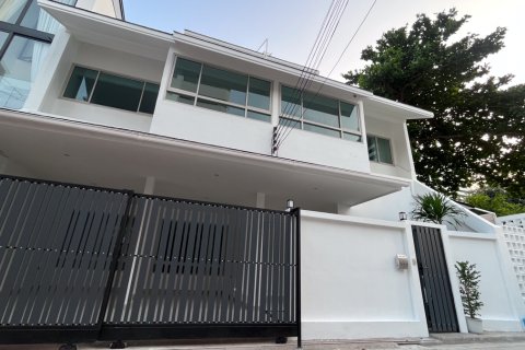 Townhouse à Watthana, Bangkok, Thaïlande 4 chambres № 201061 - photo 3