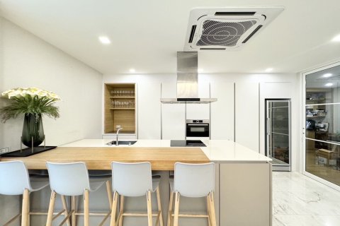 Maison à Watthana, Bangkok, Thaïlande 5 chambres № 156934 - photo 6