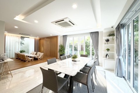 Maison à Watthana, Bangkok, Thaïlande 5 chambres № 156934 - photo 15