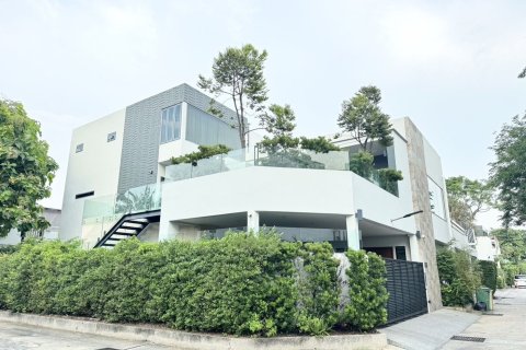 Maison à Watthana, Bangkok, Thaïlande 5 chambres № 156934 - photo 2