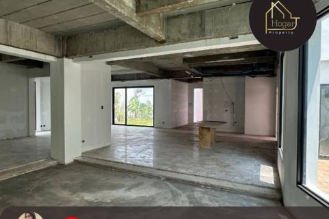 Maison à Watthana, Bangkok, Thaïlande 4 chambres № 156933 - photo 4