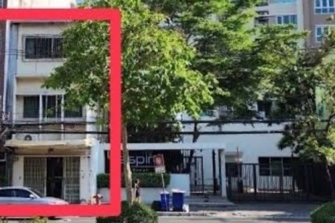 Shophouse in Khlong Toei, Bangkok, Thailand № 156936