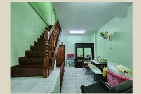 Shophouse in Khlong Toei, Bangkok, Thailand № 156936 - photo 3