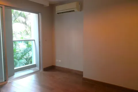 Condo in Huai Khwang, Bangkok, Thailand, 5 bedrooms № 156931 - photo 18