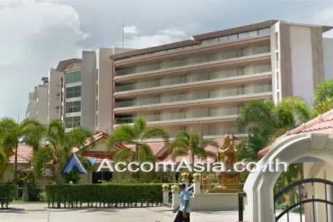 Studio dans le Condo à Bang Lamung, Thaïlande  № 218532