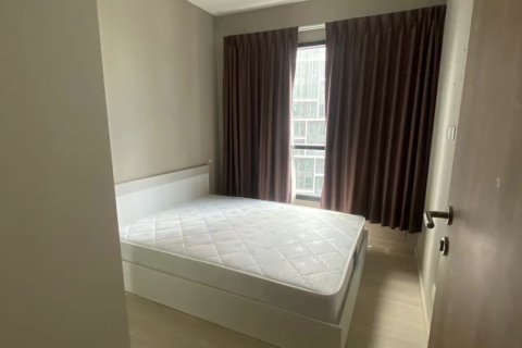 Studio dans le Condo à Huai Khwang, Bangkok, Thaïlande  № 137419 - photo 6