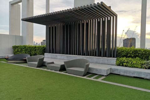 Studio dans le Condo à Huai Khwang, Bangkok, Thaïlande  № 137419 - photo 13