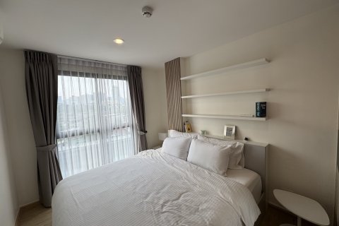 Condo in Khlong Toei, Bangkok, Thailand, 2 bedrooms  № 137416 - photo 3