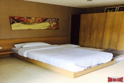Villa on Jomtien Beach, Pattaya, Thailand 3 bedrooms № 193520 - photo 4
